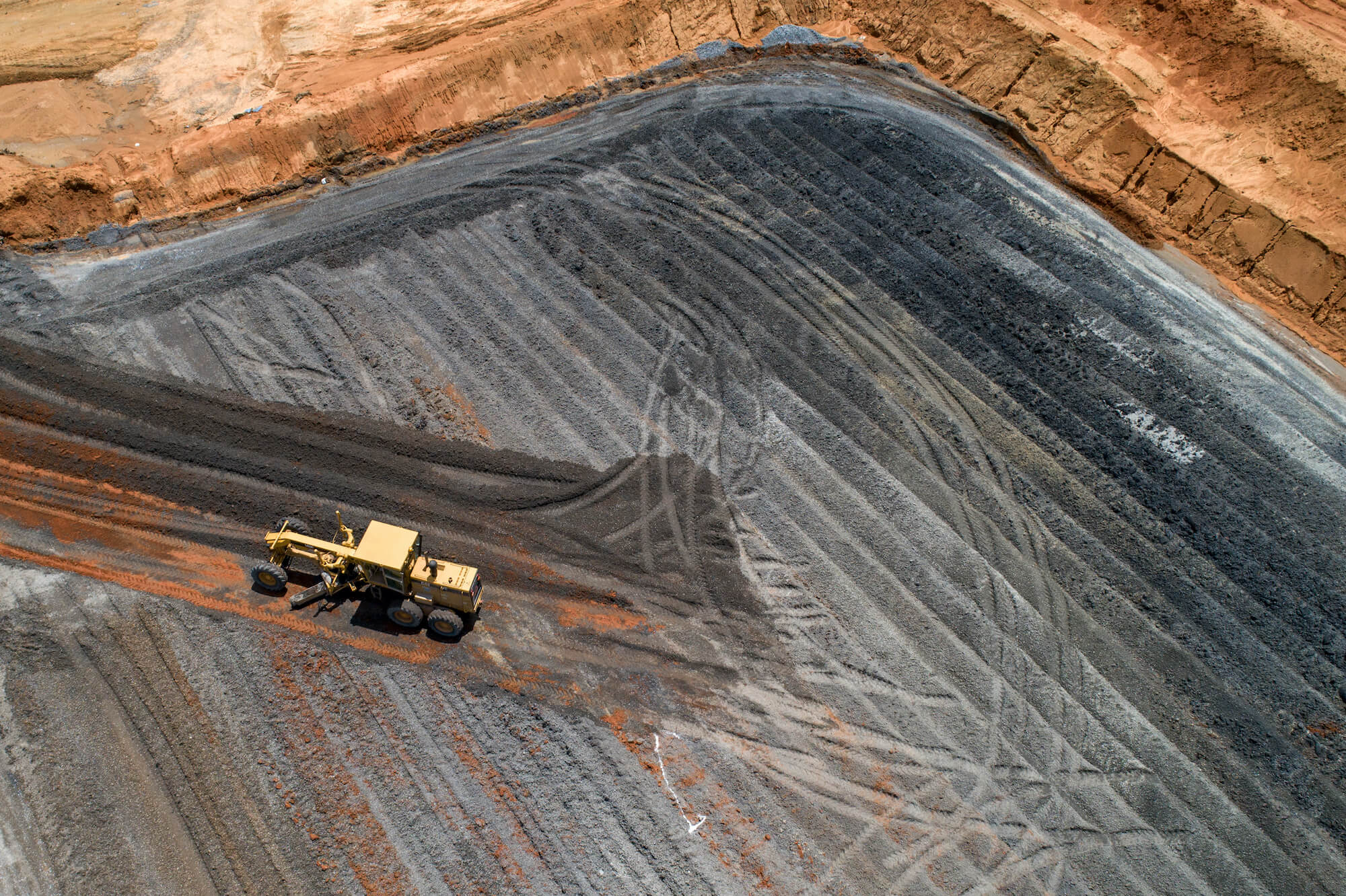 Caterpillar Motor Graders Cutting Edges